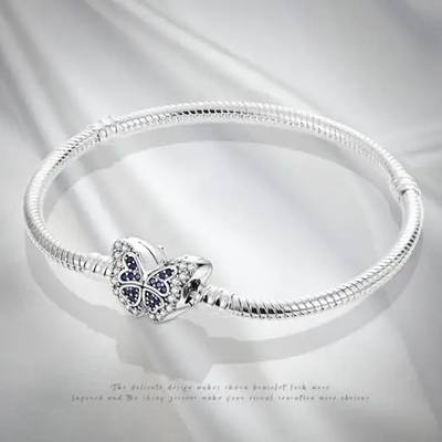 Tout bracelet argenté de la CZ de l'occasion 925 avec la configuration hypoallergénique