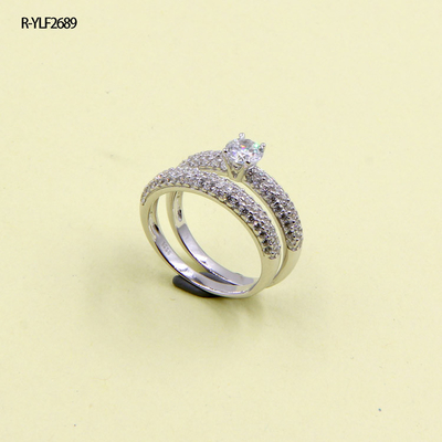 Pierre en forme de AAA CZ 925 Anneau en argent Prong réglage de bande de 2 mm bijoux fins