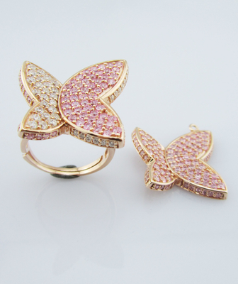 Jeux de bijoux au rhodium avec boucles d'oreilles AAA CZ