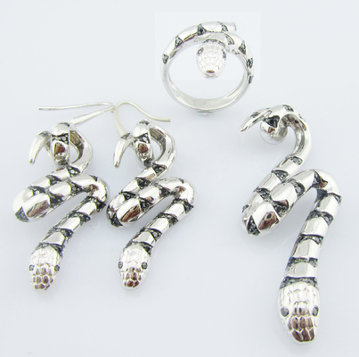 Jeux classiques en argent sterling avec un bracelet en 18 pouces
