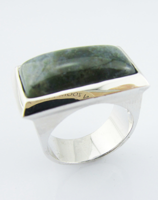 Rings de pierre précieuse rondes en argent sterling 925 avec jade vert Rings de fiançailles en argent sterling Rings en argent sterling gros