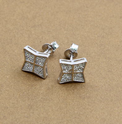 Boucles d'oreilles en zirconia cubique en forme de fleur de poire en forme de cœur ovale en argent