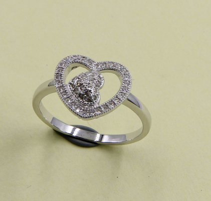 Anneaux de circonie en coupe ronde en argent sterling 925 pour femmes Anneaux de cœur en argent sterling