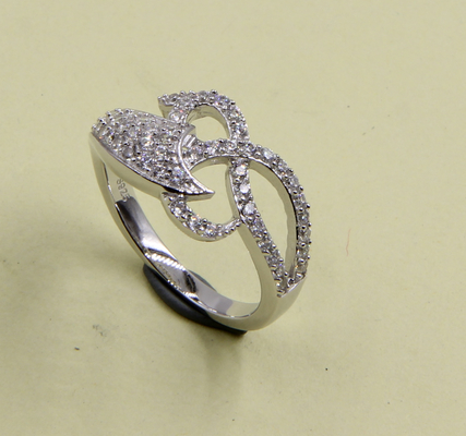 Des anneaux en forme de cœur en argent 925 Une touche de brillance Anneaux d'amour en argent argent