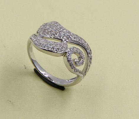 Anneaux en argent sterling CZ avec élégance radieuse Anneaux en argent sterling en argent sterling Anneaux empilables
