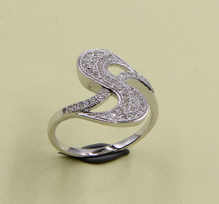 Swirl 925 Argent Sterling Ronde CZ Anneaux de fiançailles avec pavé Argent Sterling Anneaux de mode Anneaux d'argent pour hommes 925